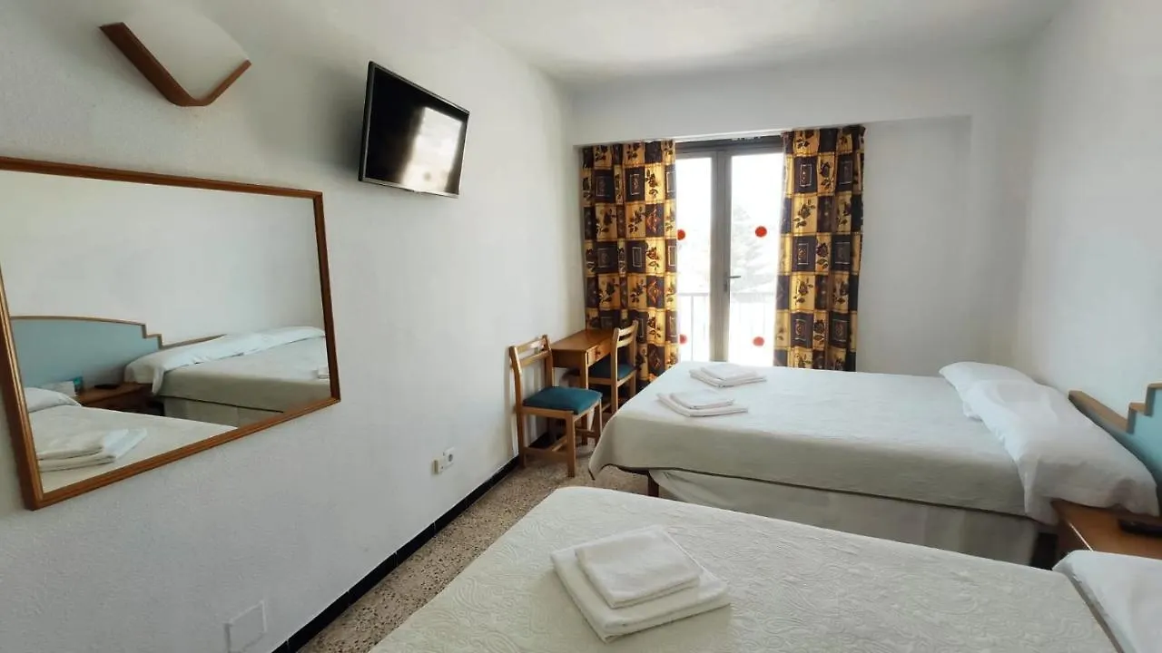 Hotel Villa Barbara Can Picafort  0*, Can Picafort (Mallorca) Spain